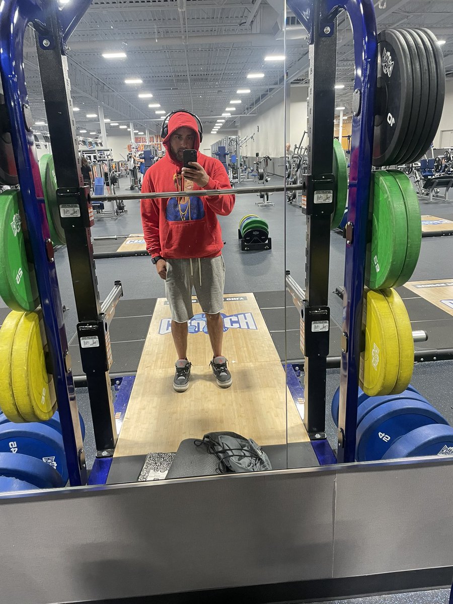 MdotMead's tweet image. Good morning while doing good mornings