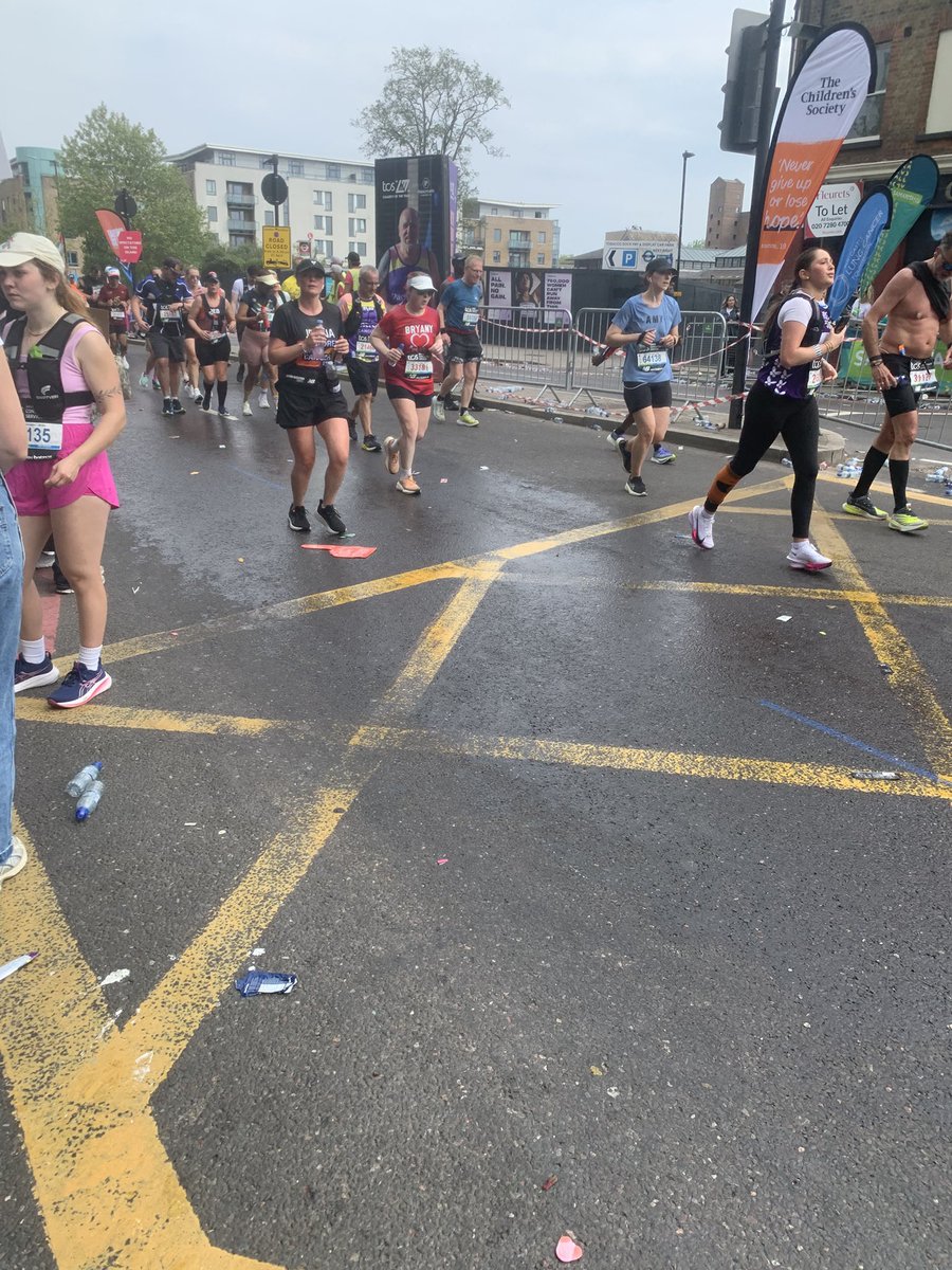 Today I had the pleasure to helping out at the <a href="/LondonMarathon/">TCS London Marathon</a>  working alongside colleagues from <a href="/SJALondonRegion/">St John Ambulance - Greater London</a>  and from <a href="/SJA_GM/">Greater Manchester St John Ambulance</a>  
Working alongside <a href="/Ldn_Ambulance/">London Ambulance Service</a> and the <a href="/metpoliceuk/">Metropolitan Police</a>  loved every moment of it