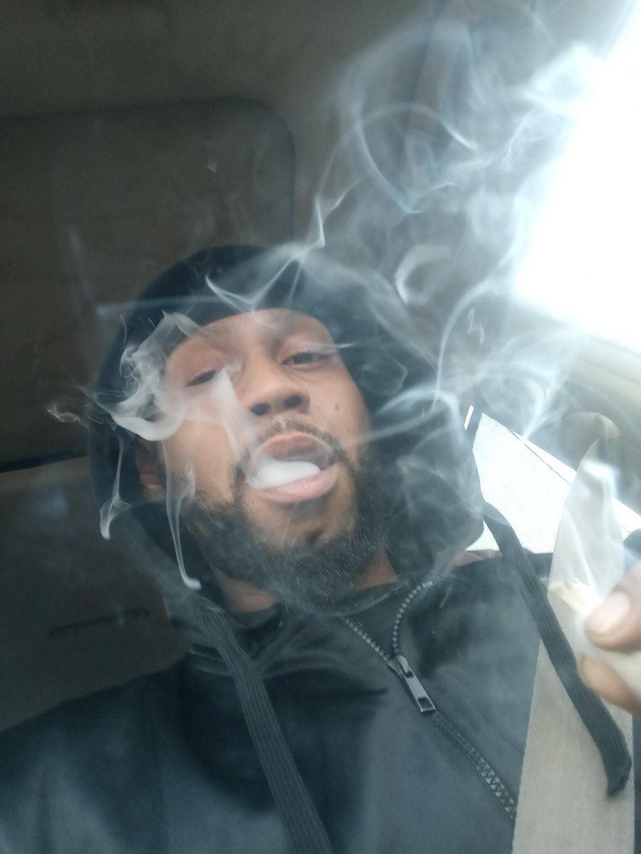 TTMG16's tweet photo. Life is life 🔥 https://t.co/vEJ7KidufV