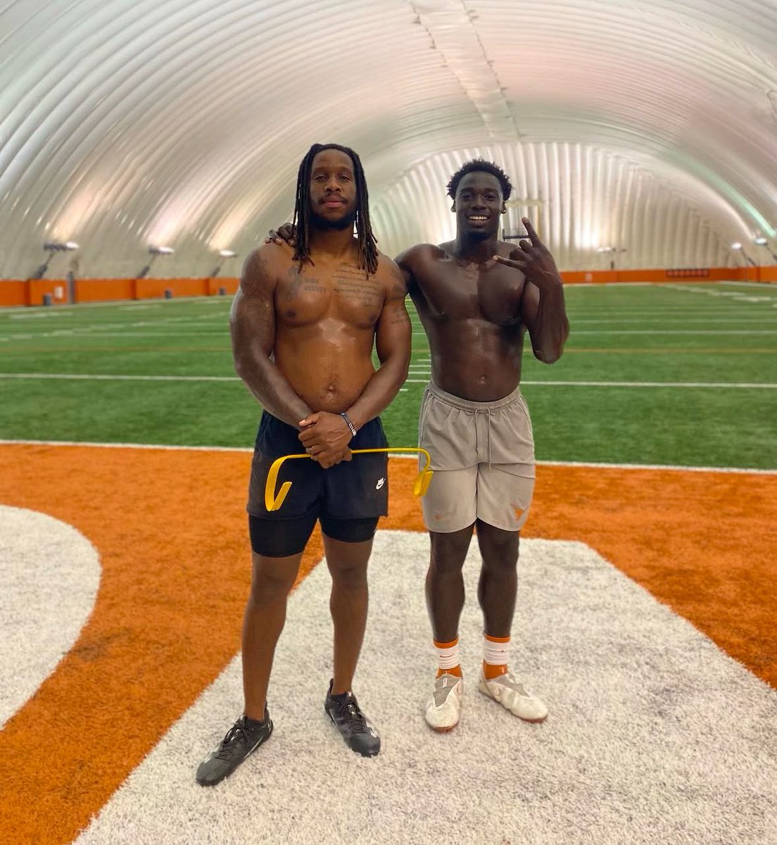 Been that guy! Head down and back to work 💯

Tennessee Titans linebacker <a href="/d_aavviidd/">DAVO🏟</a> 
<a href="/Titans/">Tennessee Titans</a> #TitanUp