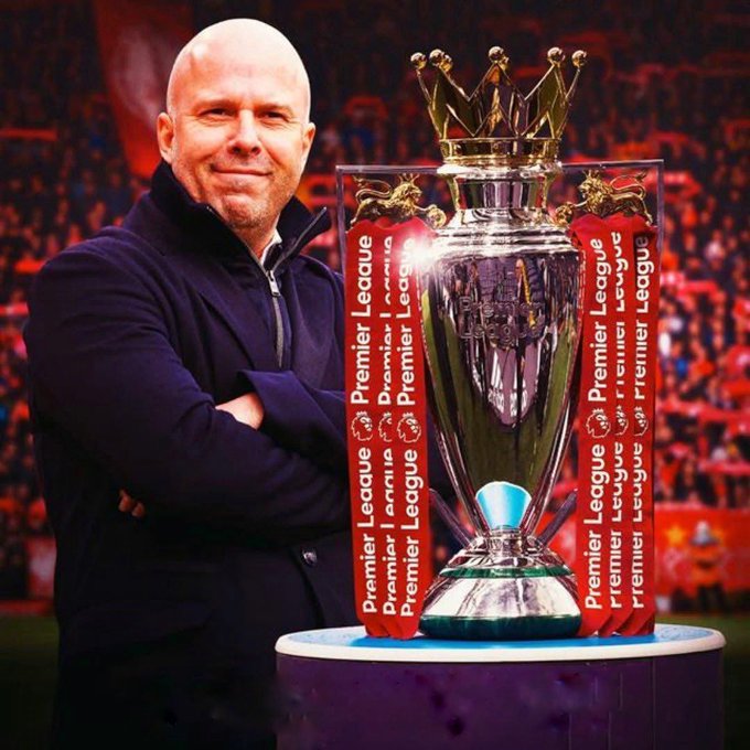 FootballFactly's tweet photo. Arne Slot has done in one season what Mikel Arteta hasn't done in six seasons at Arsenal.

Arne Slot has proven that you don't need to spend billions like Pep Guardiola to achieve success.

Arne Slot has shown that his model of football is better than Chelsea's model of signing every other player.

Arne Slot has shown that you can get success without making excuses like Ruben Amorim.

👏🏻👏🏻👏🏻