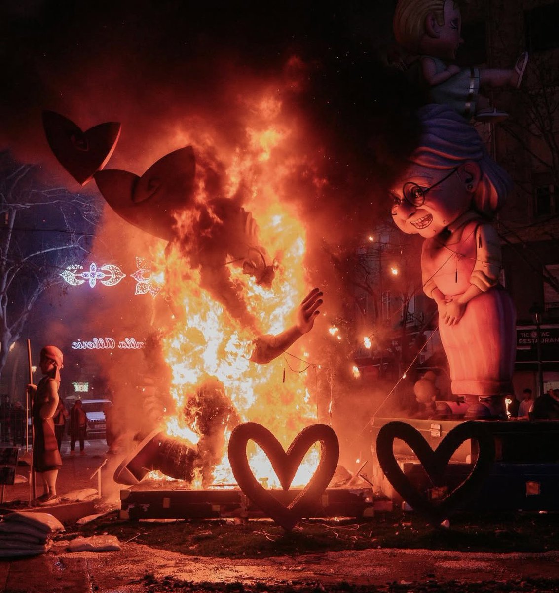 Falla Alberique tweet media