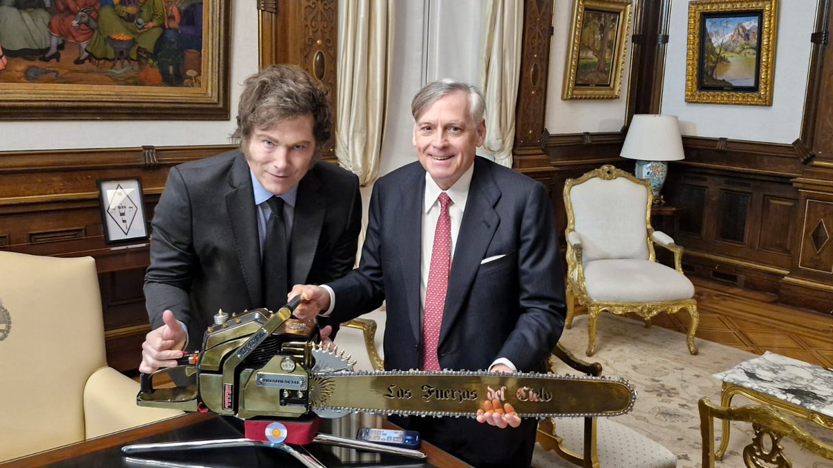 VIVA LA LIBERTAD CARAJO