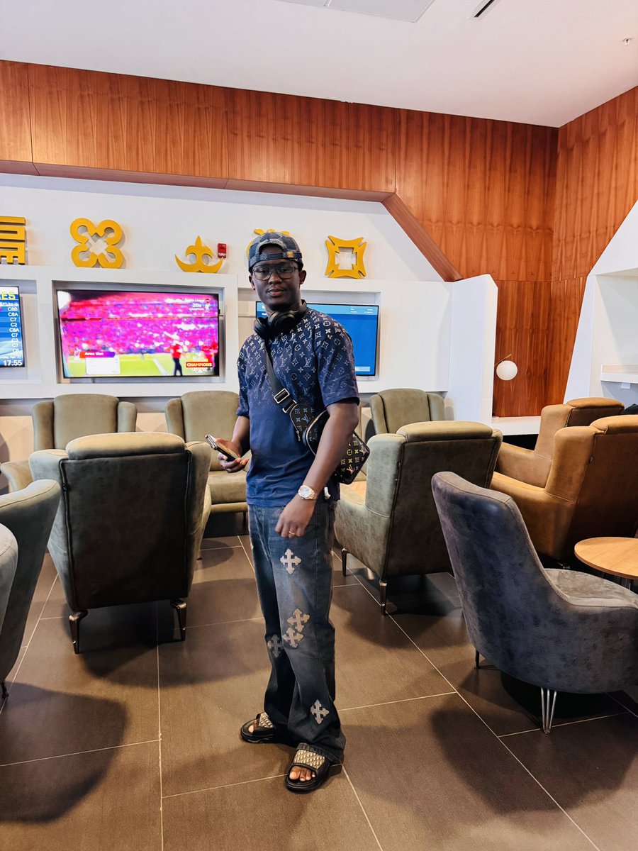 Was nice to be back home. See y’all again soon ✈️ 🇦🇪