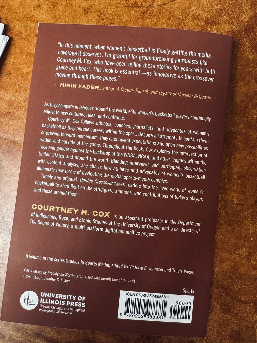 Congrats, <a href="/courtmcox/">dr. c</a>! This book is incredible. Everyone go support this amazing author: press.uillinois.edu/books/?id=p088…