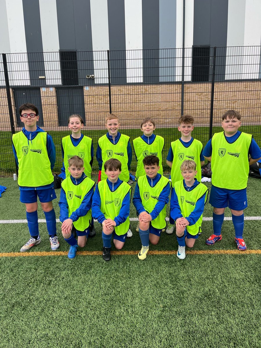 DundeeWestCT's tweet image. We have been honoured to partner up with 
@ScottishFA &amp;amp; @networkrail over the last few weeks to raise awareness of rail safety across some of our age groups! 

A huge thank you to all teams who have been involved in our journey 🚂⚽️🤝

@ScotFAEast
 @BTPEastScot #stayoffthetracks