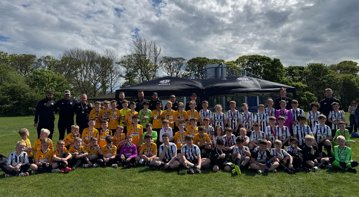 Heaton Stan Juniors Easter Egg Cup 2025
Today we saw 60 players over 6 Stan teams compete in our annual friendly tournament. Another special day was had by all with over 50 eggs provided by the players donated to the Freeman Hospital.