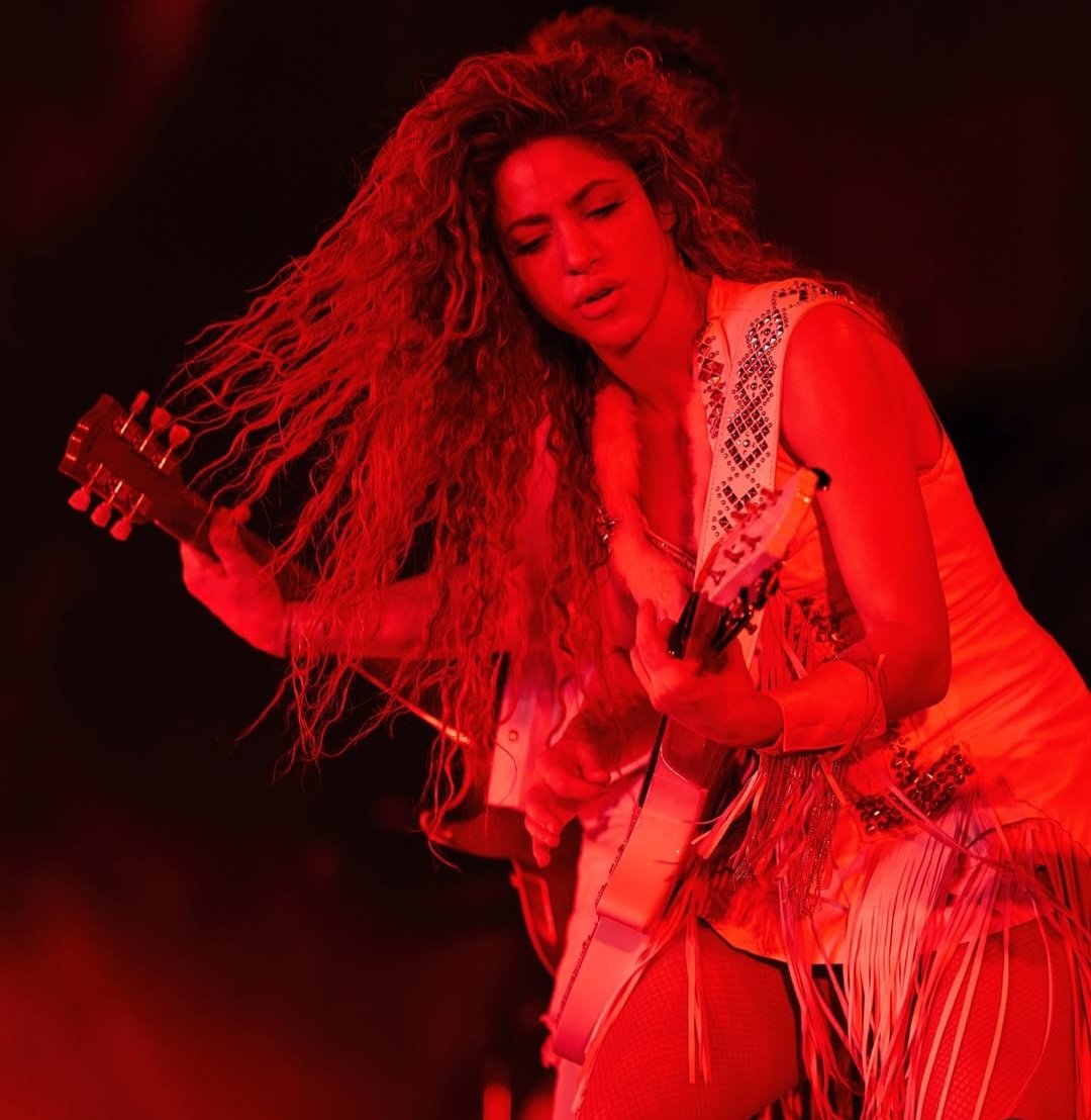 please <a href="/shakira/">Shakira</a> we want #LMYNLWorldTour in Turkey🇹🇷

#LMYNLWORLDTOURTurkey