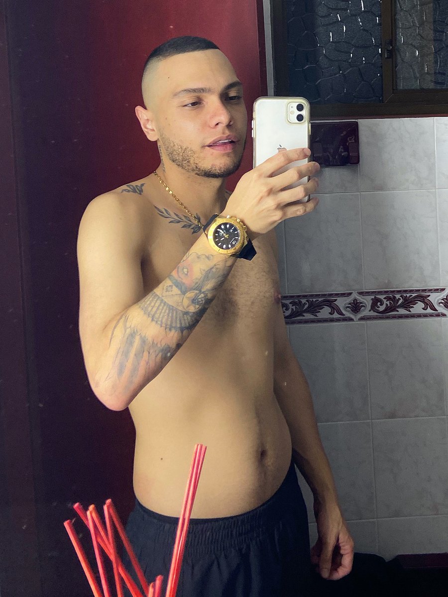 Sera Que regreso con contenido nuevo? 🔥😈

Chudai