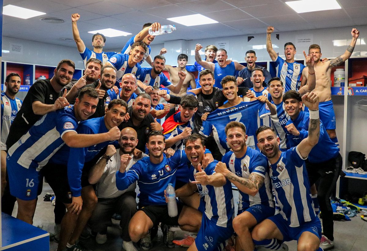 Lorca Deportiva (@lorcadeportiva) on Twitter photo Mi banda.
Tu banda.
Nuestra banda.
#JuntosSomosMÁS Mi banda.
Tu banda.
Nuestra banda.
#JuntosSomosMÁS