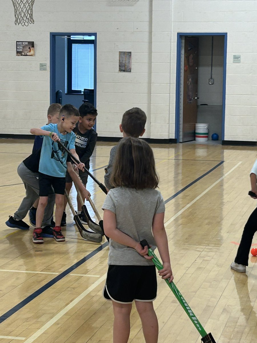 Rville RED tweet media