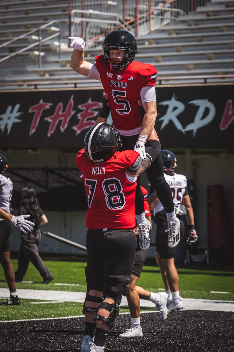 Thomas Hammock (@niucoachhammock) on Twitter photo The Spring Offensive HardWay Award recipients <a href="/CurryAbiathar/">ABIATHAR CURRY</a> and <a href="/justinlynch001/">Justin Lynch</a> embody a hard hat mentality daily and are anticipated to pose a challenge for opposing defenses. The Spring Offensive HardWay Award recipients <a href="/CurryAbiathar/">ABIATHAR CURRY</a> and <a href="/justinlynch001/">Justin Lynch</a> embody a hard hat mentality daily and are anticipated to pose a challenge for opposing defenses.
