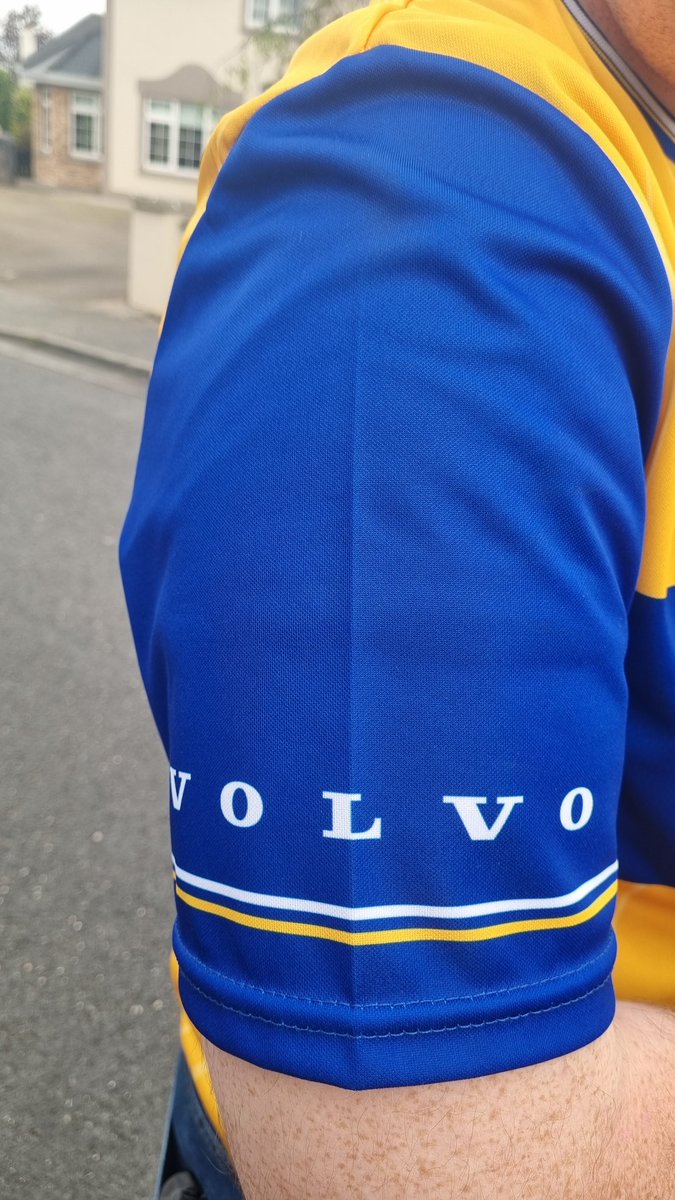 Anyone know when the 2025 Clare home jersey is going on sale? 

I think I bought a knock off