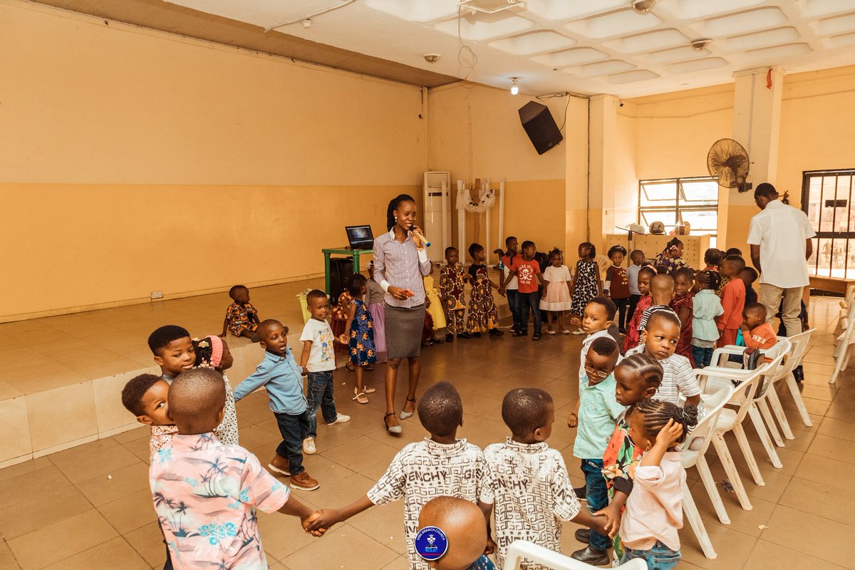 VBCmokola's tweet photo. #highlightsシ゚ 
#SundayService 
#ChildrenChurch
#GloriousWorshipService 
#VBCMokola
#VineBranchChurch https://t.co/odXTGLgaPT