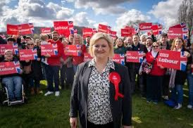 LRahmanOBE's tweet image. Only 5 days to go until 1st May! If you want a government that actually gets things done-protecting our NHS, fixing the broken asylum system, and delivering for Runcorn &amp;amp; Helsby-vote Labour and send Karen Shore to Westminster.🗳️🌹 #VoteLabour #5DaysToGo