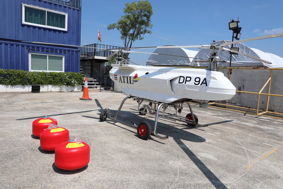 aag_th's tweet photo. 🇹🇭AAG_th บันทึกประจำวัน: #ATIL และ #DTI ไทยสาธิตเฮลิคอปเตอร์ไร้คนขับ DP9A #UAV แบบใหม่  
https://t.co/jxQaJA807C
#Thailand #Defence @RTARF_PR #กองทัพไทย @DTIThailand DP18A #Aircraft #Helicopter https://t.co/83S1C5q6LF