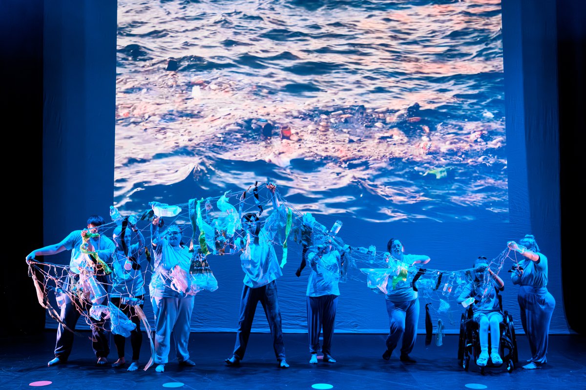 SideKick_Dance's tweet photo. our gorgeous youth company at Mass movement 2025 @CurveLeicester organised by Mel Knott, photography by @camerakaze @georgiewinterbotham ;-) https://t.co/qoDFaV0lNz