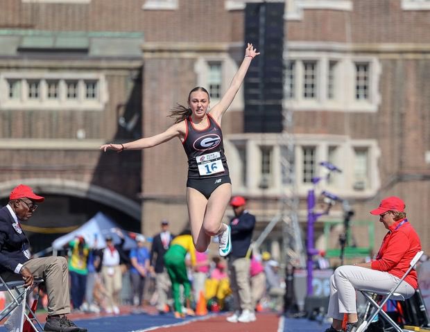 What a week for this kid! 
🔥1st place in long jump at the league meet with a 18-1!!!
🔥1st place 4x100 (w/Evynn, Tatum, Dakota)
🔥3rd place 200 with a PR of 26.68
🔥Then she went on to place 13th at Penn Relays with a triple jump of 37-5.25. 
So proud! 💕