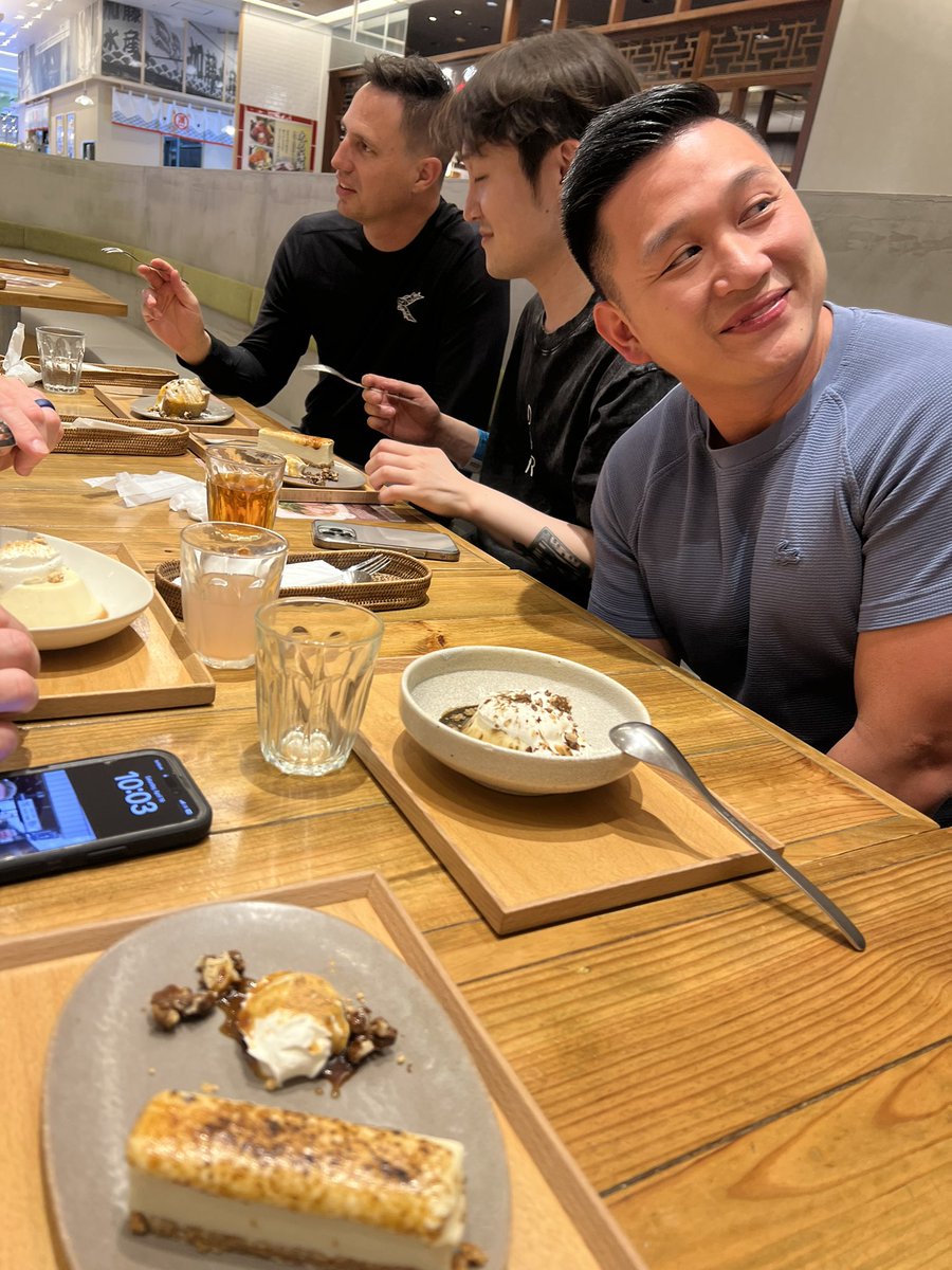 Enjoying Tokyo's food culture with my favourite international foodies!! <a href="/jkobylka/">KINOVA Reptiles</a> Bob &amp; Mary Vu, Armless Angels, Finest Python