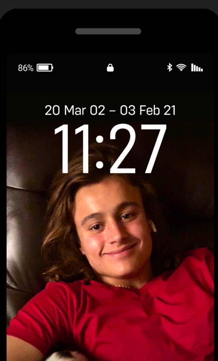 Lori Schott tweet media