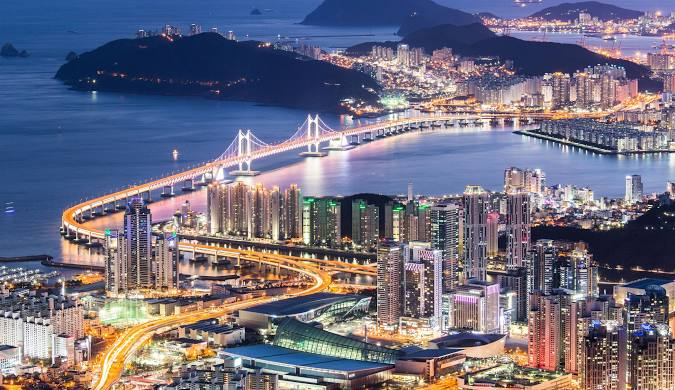 VibesOfWander's tweet photo. Busan, South Korea https://t.co/weWsTR281T