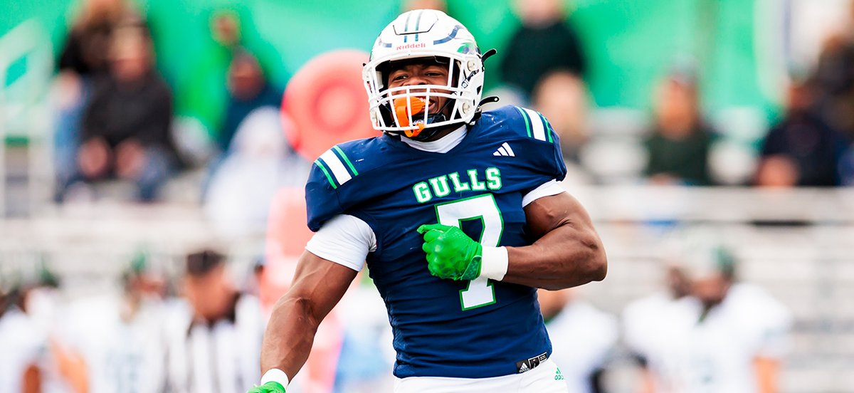 Endicott Athletics (@ecgulls) on Twitter photo FB: Hector Johnson Earns New England <a href="/Patriots/">New England Patriots</a> Rookie Minicamp Invite
STORY ➡️ ecgulls.com/x/egxra FB: Hector Johnson Earns New England <a href="/Patriots/">New England Patriots</a> Rookie Minicamp Invite
STORY ➡️ ecgulls.com/x/egxra