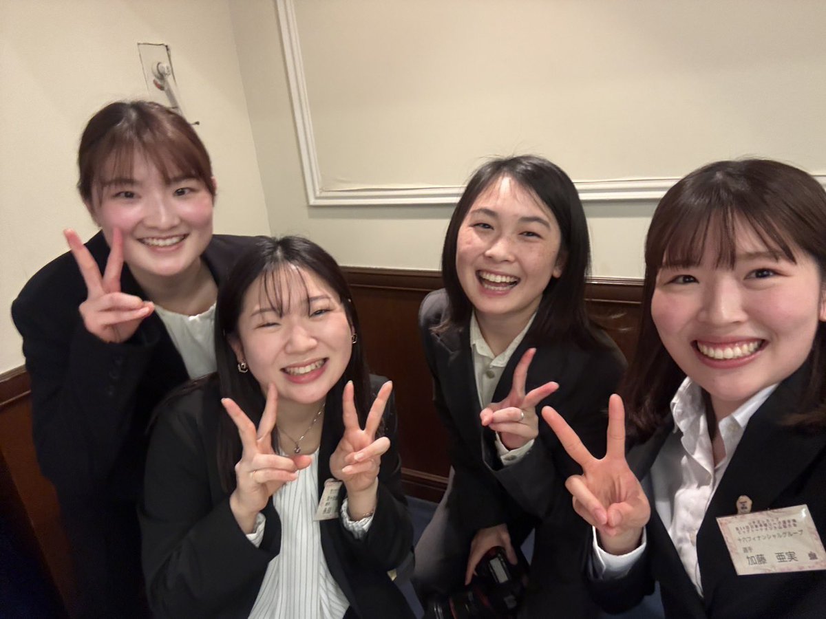 ayalog_net's tweet photo. ビッグトーナメントの前日準備から交流会まで、6日間で10,000枚くらい写真を撮らせてもらいました📷
微力ですが、発信で日本リーグの魅力が伝えられたら嬉しいです。そしていつか会場にもお越し頂けたら嬉しいです！

選手たち皆優しいので、一緒に写真入ろ〜と、私もすごく楽しい時間でした🥺 https://t.co/S3IxY1Rl2k