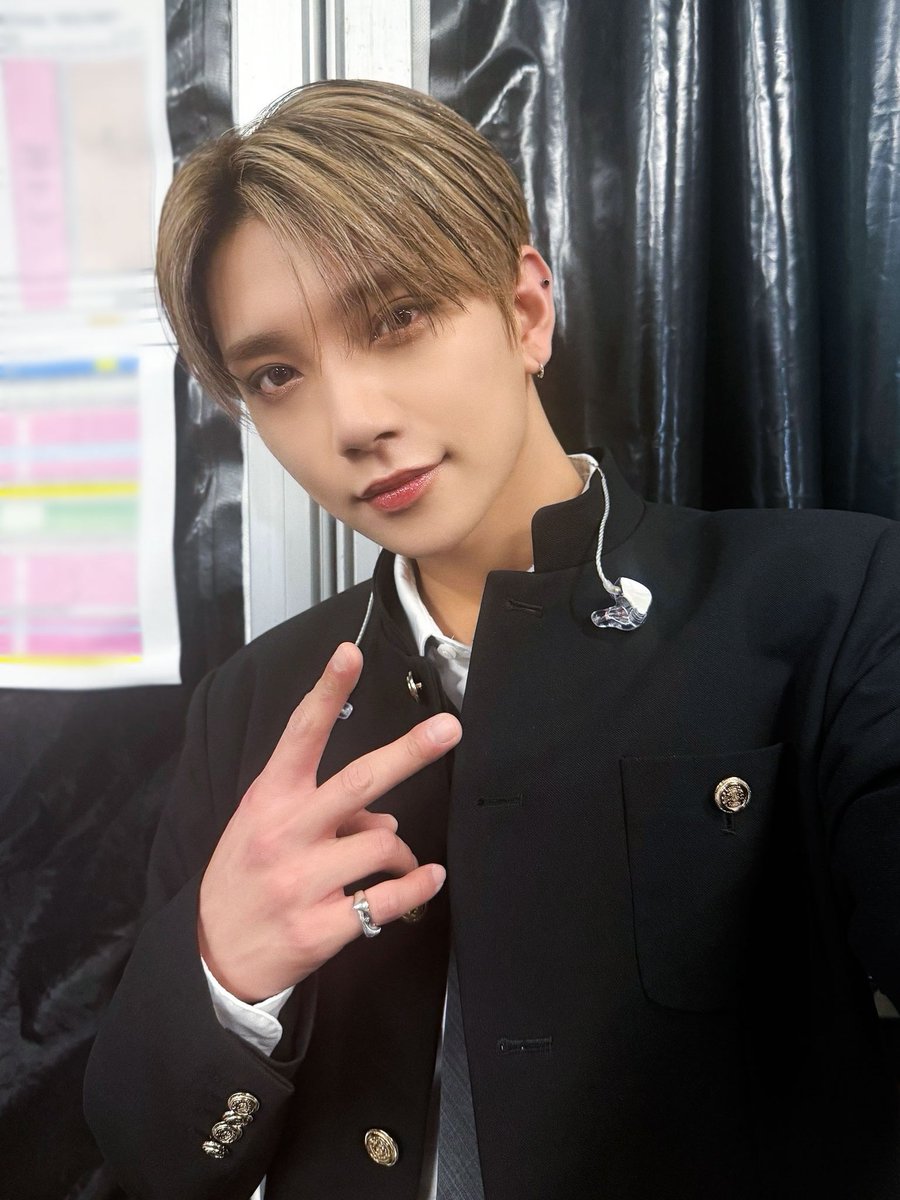 JOSHUA weverse update 💘 #조슈아 #JOSHUA