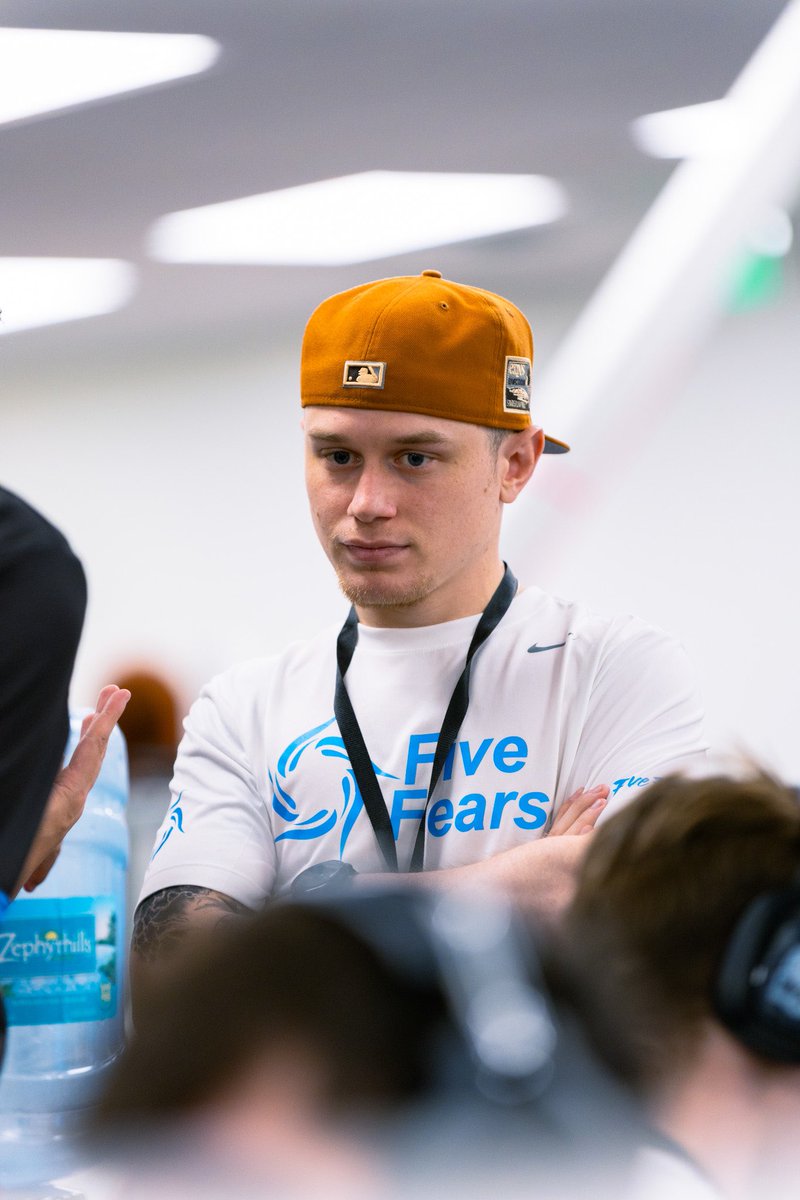 FiveFears (@fivefears) on Twitter photo Clean sweep in the control 🧹 2-1 series count. Skyline HP next ➡️ <a href="/Jiren_us/">Ian Shalk</a> Clean sweep in the control 🧹 2-1 series count. Skyline HP next ➡️ <a href="/Jiren_us/">Ian Shalk</a>