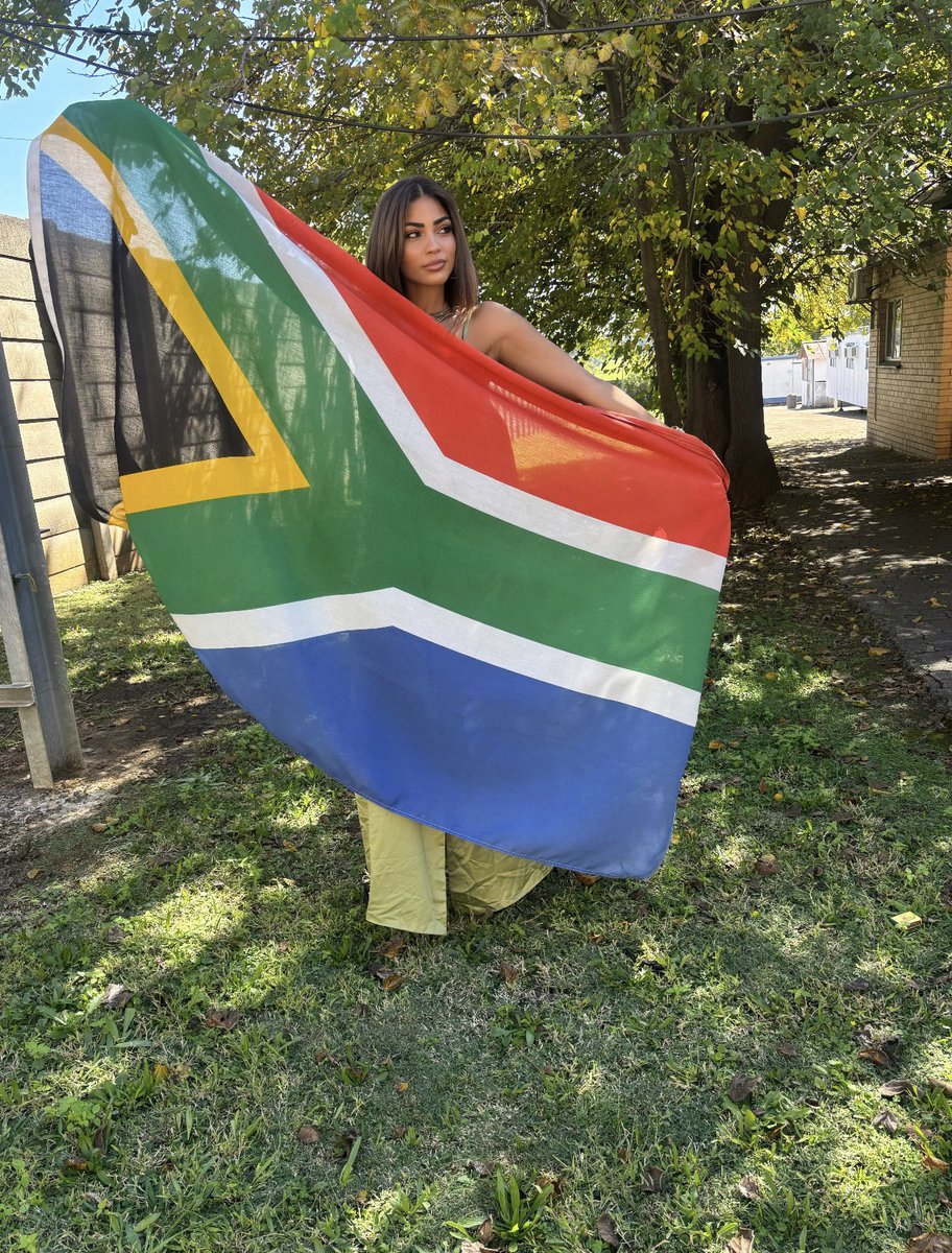 neecy_s's tweet photo. Today we honor the spirit of uTata Nelson Mandela, the bravery of our heroes, and the resilience of every South African who dared to dream of freedom. 🇿🇦
Freedom is our inheritance- paid for in courage, sacrifice, and unshakable hope. 

Happy Freedom Day, Mzansi ✊🇿🇦 https://t.co/R6VWT6CnuX