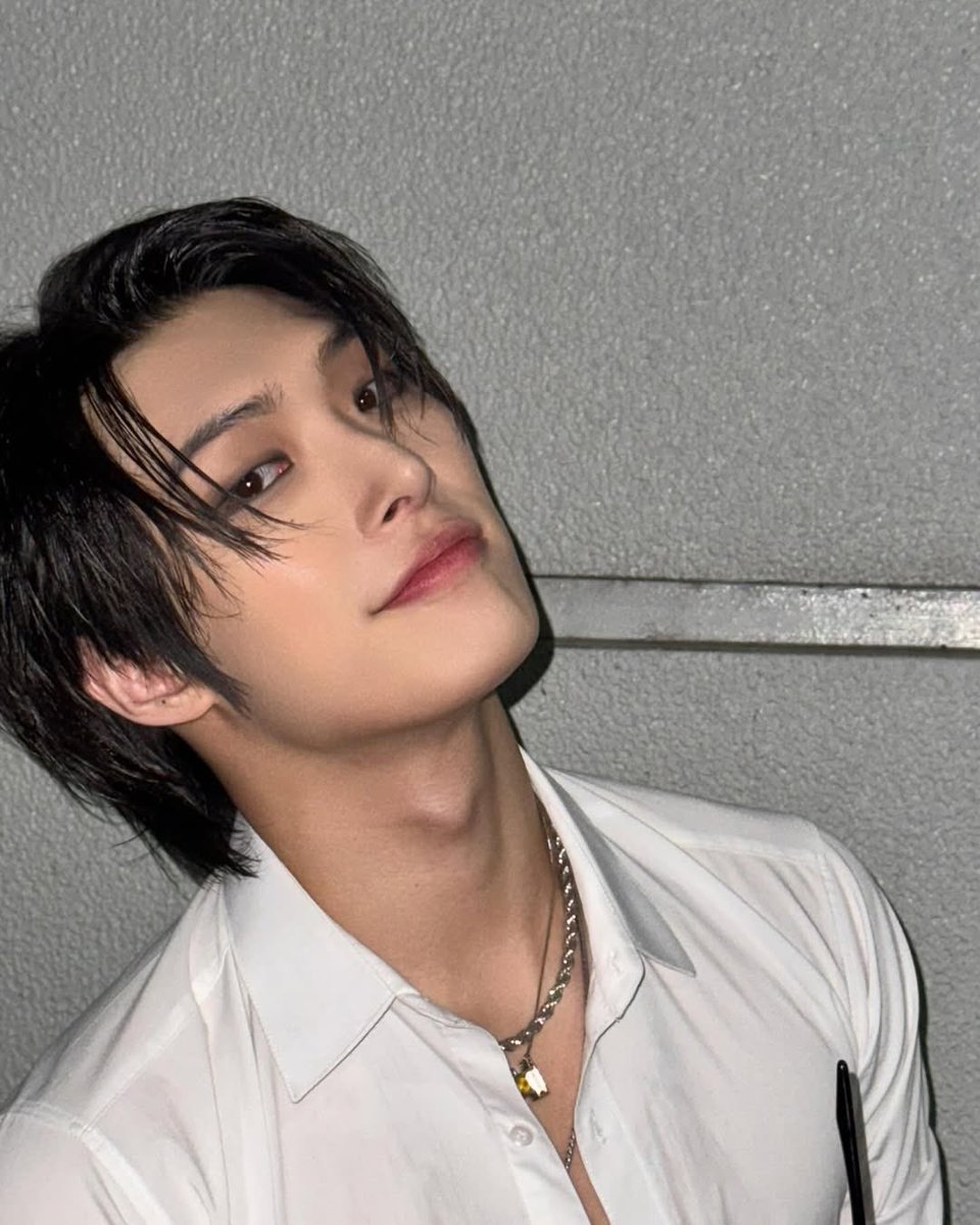 myateez_linlin's tweet photo. SONG MINGI ♡ ♡
#MIMGI #민기 https://t.co/3H8nw85Bf6