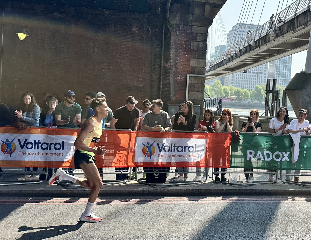 Jeremy Day (@jeremycday) on Twitter photo Alex Yee on the Embankment in 2015 mini-marathon and back 10 years later as Olympic Triathlon Champion running a very swift <a href="/LondonMarathon/">TCS London Marathon</a>. Alex Yee on the Embankment in 2015 mini-marathon and back 10 years later as Olympic Triathlon Champion running a very swift <a href="/LondonMarathon/">TCS London Marathon</a>.