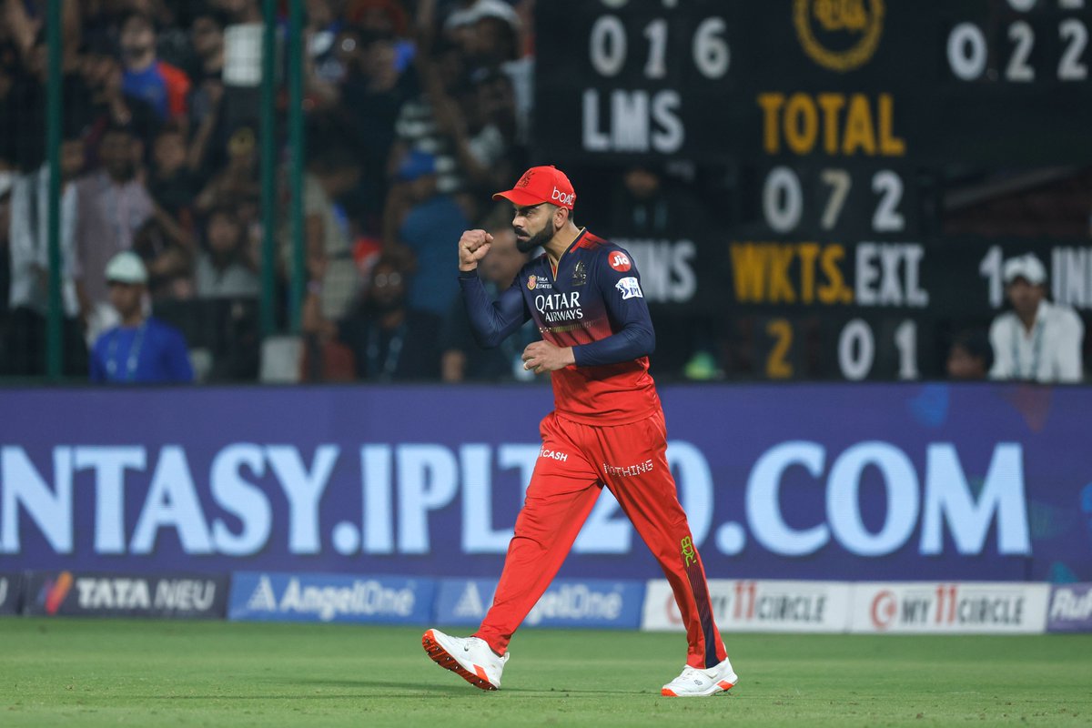 Pressure maintained ✅
Wicket taken ✅

Virat Kohli takes the catch 👏

Updates ▶ bit.ly/TATAIPL-2025-46

#TATAIPL | #DCvRCB | <a href="/RCBTweets/">Royal Challengers Bengaluru</a>