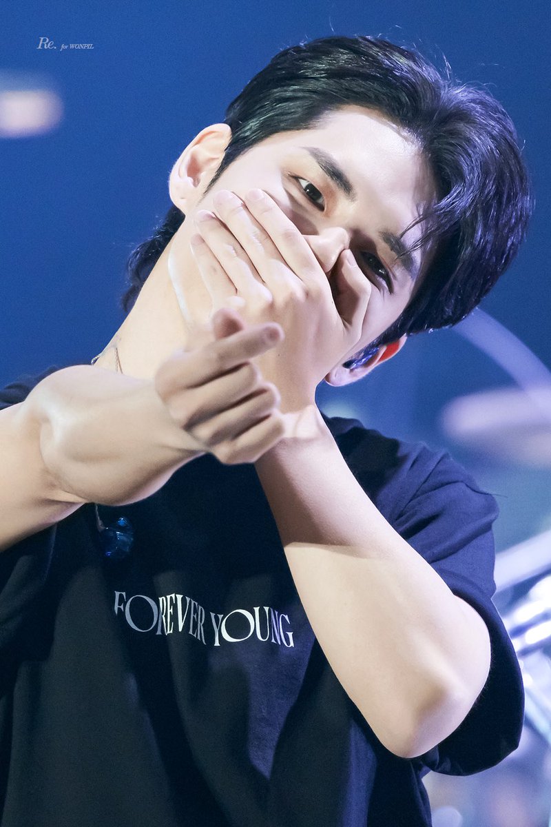 나의 행운 원필아 생일축하해❤️
#봄처럼_따스한_원필아_생일축하해
#MY_SPRING_WONPIL