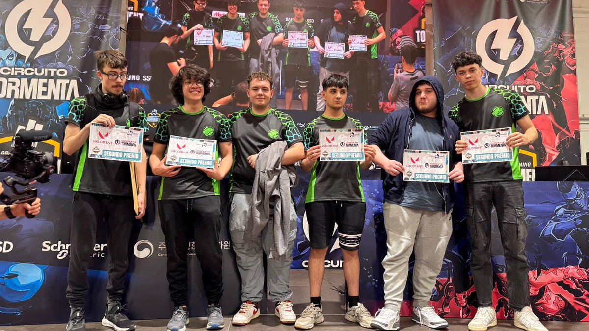 Circuito Tormenta | VALORANT (@tormentavales) on Twitter photo ¡Tenemos campeones de <a href="/granadagaming/">Granada Gaming Festival 🎮</a>!
Enhorabuena a <a href="/LotusKnights/">Lotus Knights: ZERO</a> por la victoria🏆
¡Es equipo de Relegations!
GG también a <a href="/eGekko_/">eGekko</a>👏🏼 ¡Tenemos campeones de <a href="/granadagaming/">Granada Gaming Festival 🎮</a>!
Enhorabuena a <a href="/LotusKnights/">Lotus Knights: ZERO</a> por la victoria🏆
¡Es equipo de Relegations!
GG también a <a href="/eGekko_/">eGekko</a>👏🏼