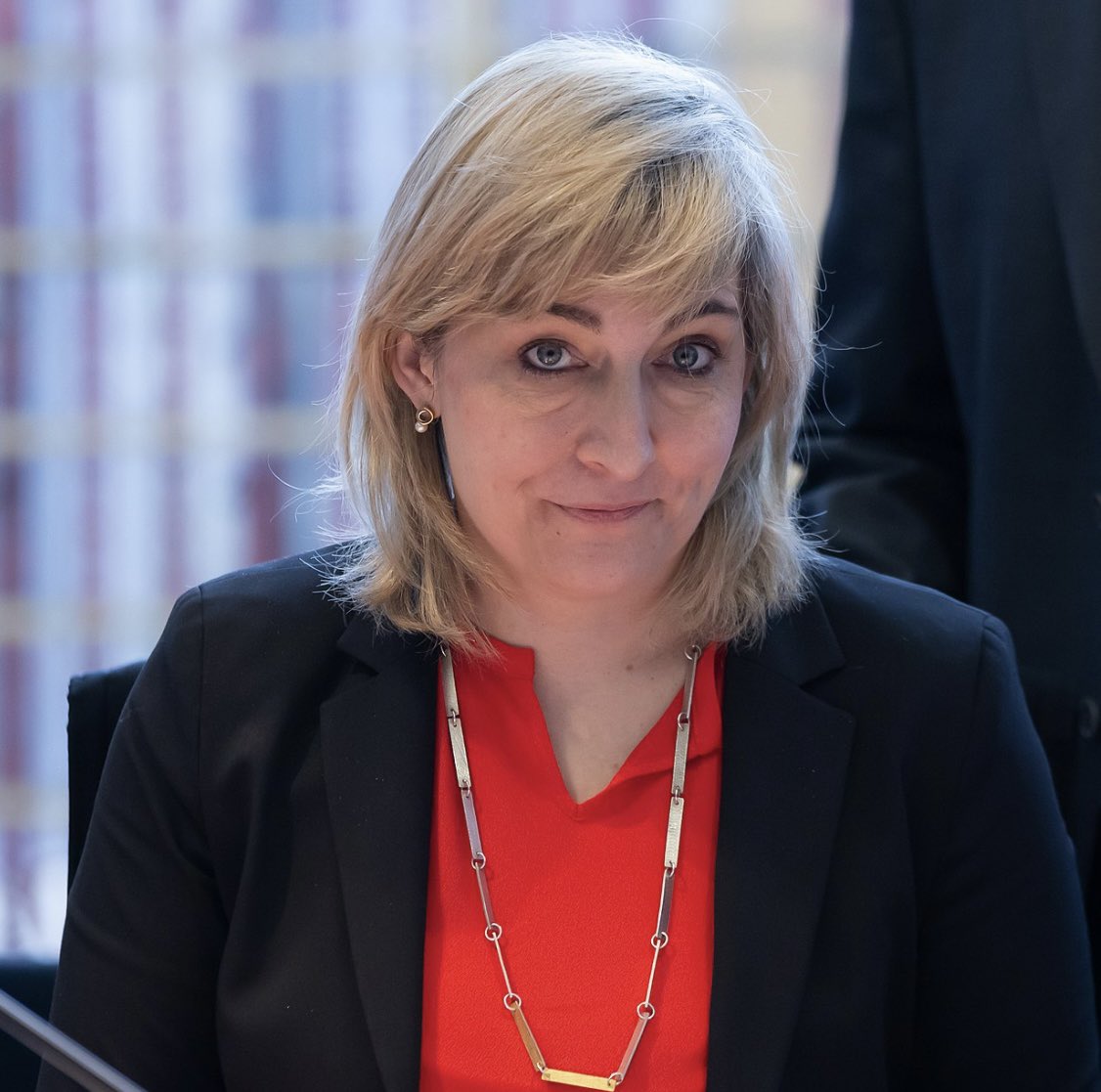 ++<a href="/TableBriefings/">Table.Briefings</a> ++
<a href="/ninawarken/">Nina Warken</a> soll neue Gesundheitsministerin werden. Sie ist PGF der <a href="/cducsubt/">CDU·CSU</a> und GS der <a href="/cdu/">CDU Deutschlands</a> Bawü. Mit <a href="/thorsten_frei/">Thorsten Frei</a> im Kanzleramt wären zwei aus dem Ländle im Kabinett. Auch CDU in Schleswig-Holstein doppelt drin. Hessen und Nds wohl nur PSt.