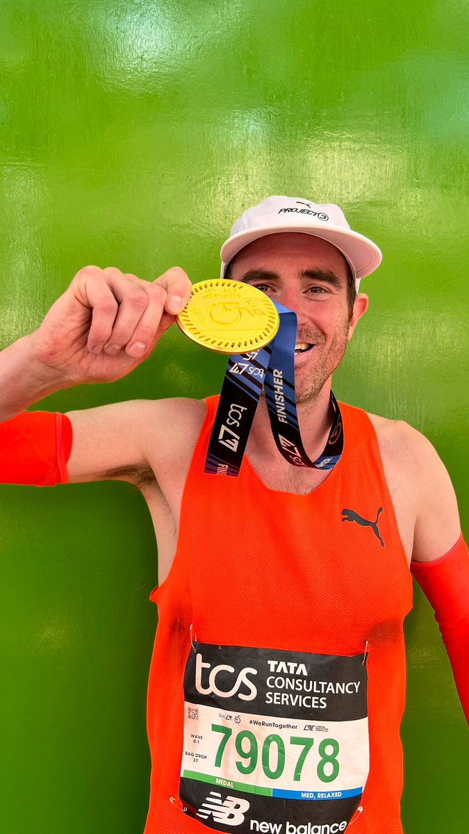 liammmccarthy's tweet image. A record breaking race in Boston on Monday @ 02:41:53
A sunny fun run in London on Sunday @ 02:57:16
Kudos to the club runner in yellow who picked me off the floor after a mile 11 fall, and all @PUMA PROJECT3 athletes for the teamwork. It’s been a week! 🫡