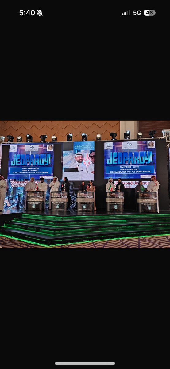 من اجمل المؤتمرات اللي حضرتها 
وشفت اهلي و ديرتي الثانية البحرين ♥️🇧🇭
و د.فايزة ♥️