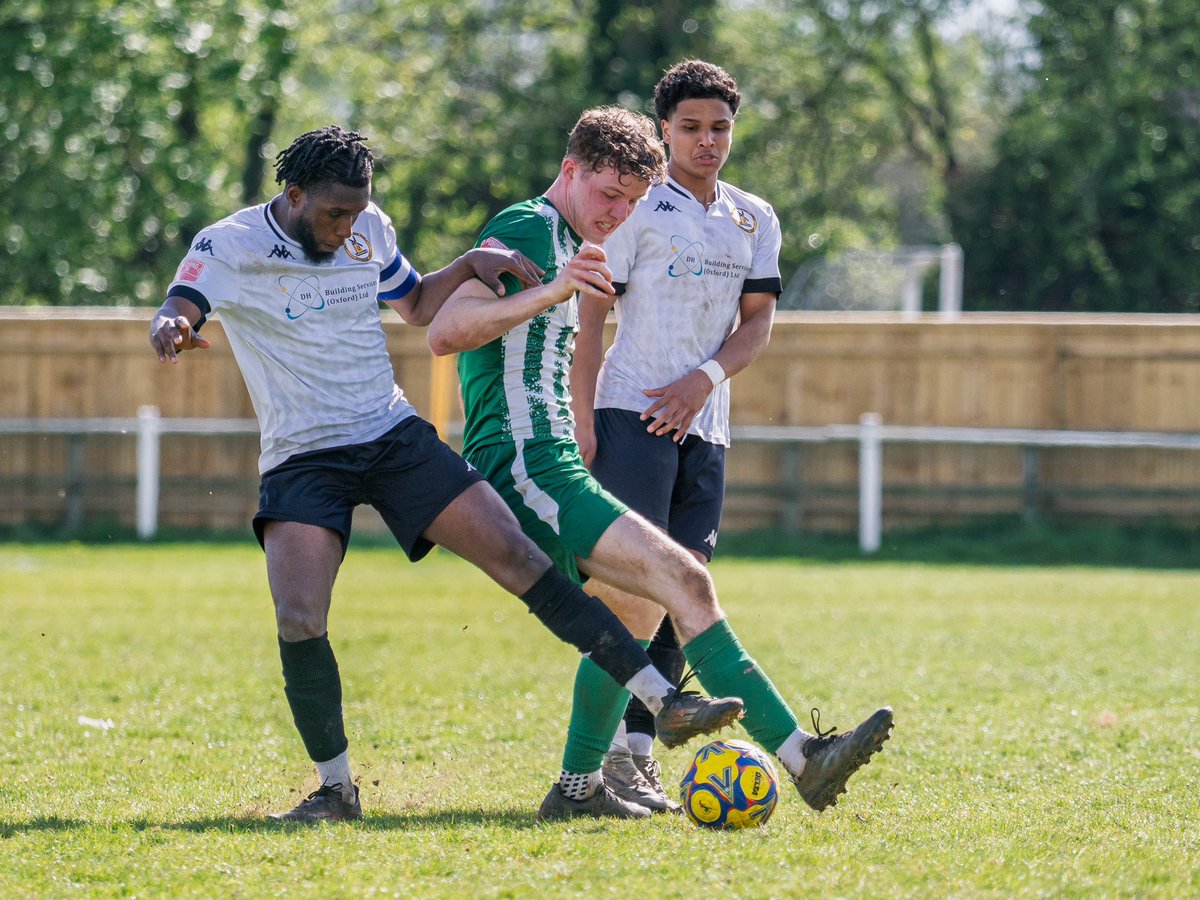 PelumiMaxwell01's tweet photo. Season done. Grateful for the journey, the memories, and the people alongside it. Wouldn’t trade it for anything

Thank you @EveshamUnitedFC and @NorthLeigh_FC 🤝🏿 https://t.co/um1nqCNudR