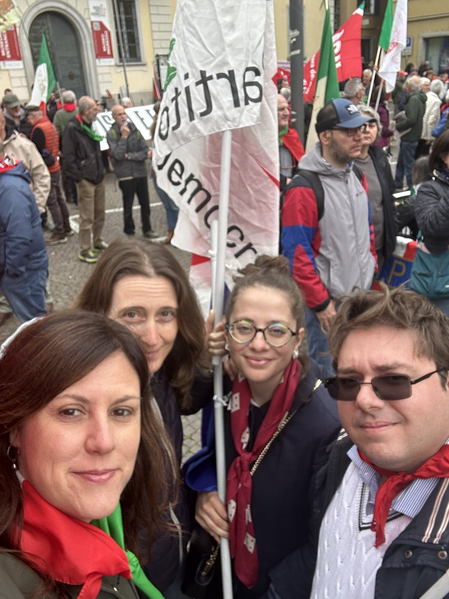 bragachiara's tweet image. A #Dongo per riaffermare i valori della Resistenza, nel luogo dove uomini e donne si sono schierati dalla parte giusta della storia, consentendo all’Italia, grazie alla lotta partigiana, di diventare una Repubblica, di scrivere la nostra Costituzione. Il fascismo non passerà!