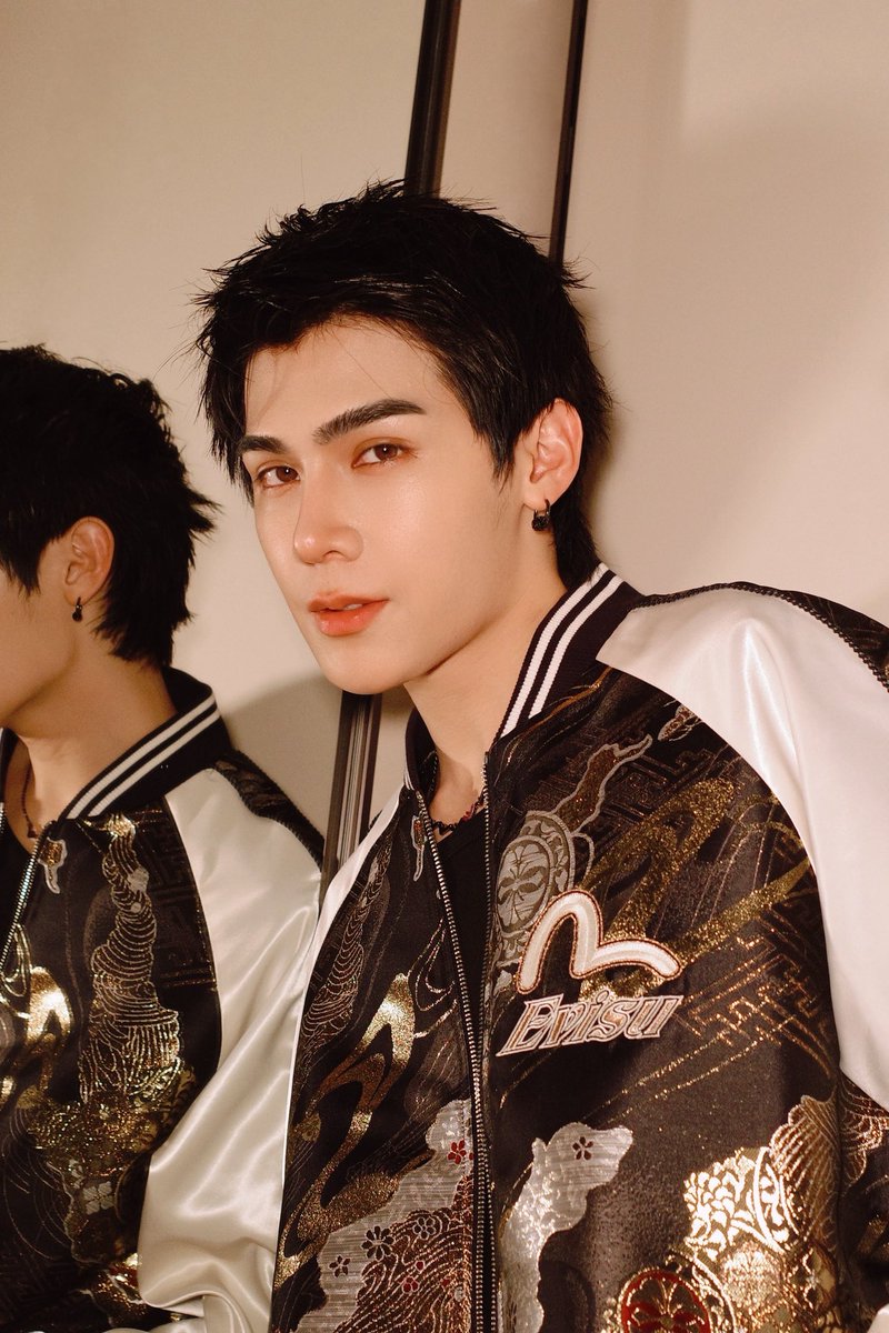 peatwasu #เคลวิน tweet media