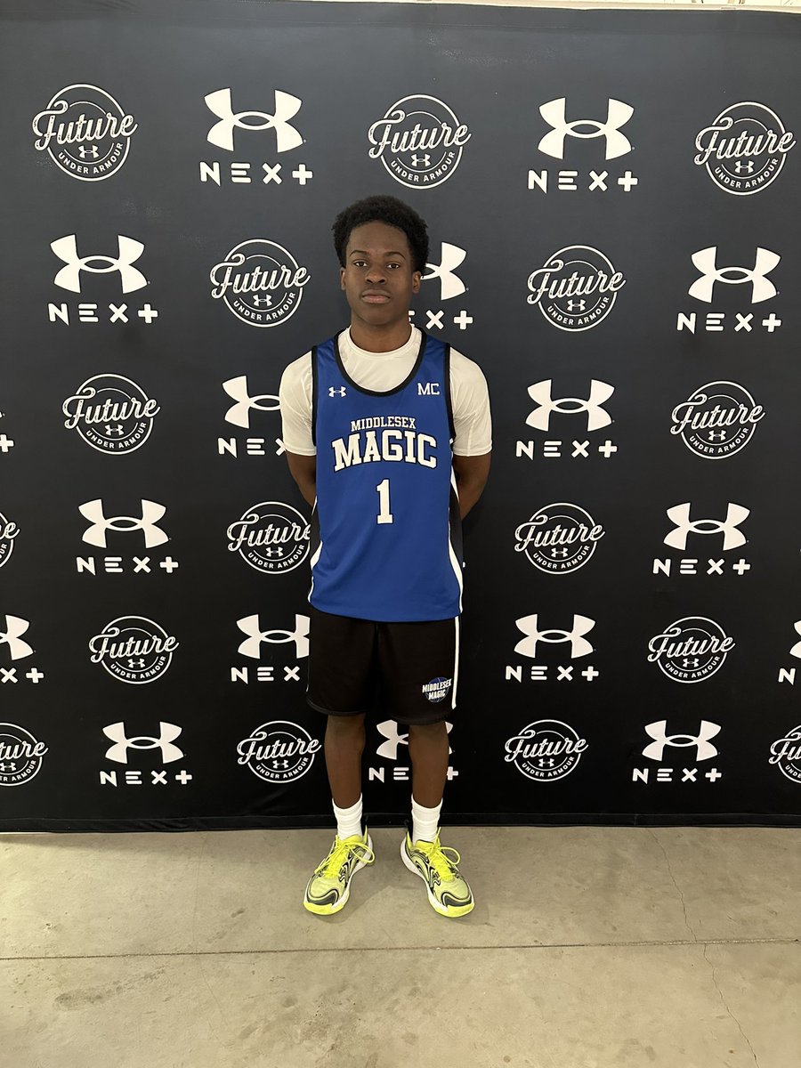 MiddlesexMagic's tweet image. Magic Hall 8th Grade went 2-0 Saturday @circuitfuture behind the great scoring of Ethan Budreau, the all around play of Trevor Gardner, the defense of both Luke Gellart and Junior Jean Phillipe. #MagicFamily ⚪️⚫️🔵