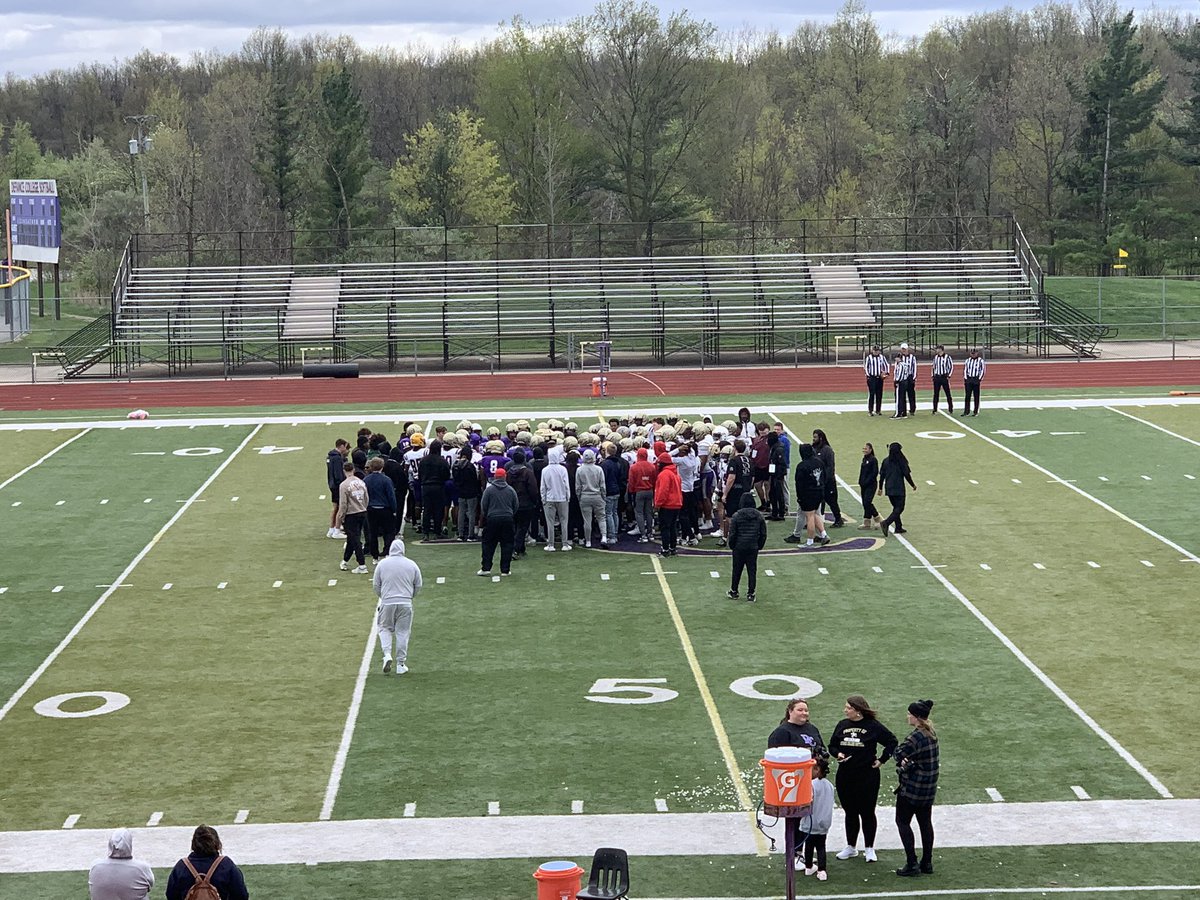 Derek Parker (@derekparke36926) on Twitter photo Thank you <a href="/DefiCollegeFB/">Defiance College Football</a> for a great day. I enjoyed everything!! I hope to see defiance football in the future!
Thank you <a href="/CoachD_Bled/">Devin Bledsoe</a> for inviting me!
<a href="/Coach_Nickell/">Bill Nickell</a>
<a href="/Coach_H_HHS/">Kyle Holderfield</a>
<a href="/HHS_Raider_FB/">HHS Raider Football</a> Thank you <a href="/DefiCollegeFB/">Defiance College Football</a> for a great day. I enjoyed everything!! I hope to see defiance football in the future!
Thank you <a href="/CoachD_Bled/">Devin Bledsoe</a> for inviting me!
<a href="/Coach_Nickell/">Bill Nickell</a>
<a href="/Coach_H_HHS/">Kyle Holderfield</a>
<a href="/HHS_Raider_FB/">HHS Raider Football</a>