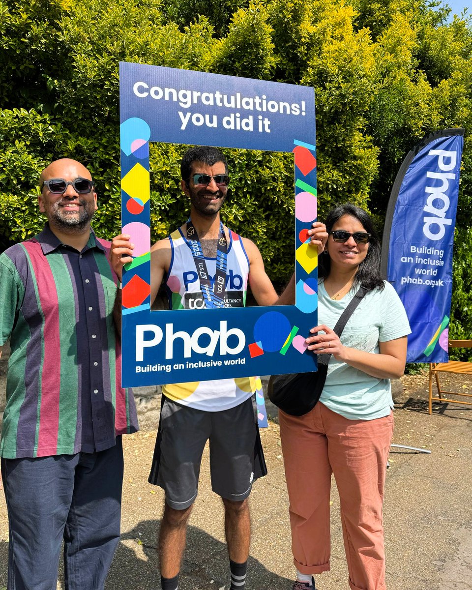 phab_charity's tweet image. Just a few of our favourite snaps of the day so far! 😍📸

A huge well done to all of you, and thank you as always for running #ForPhab! 🎉🙏

Fancy joining them next year? Link to run in 2026 below! 👇📲

phab.org.uk/applications-a…