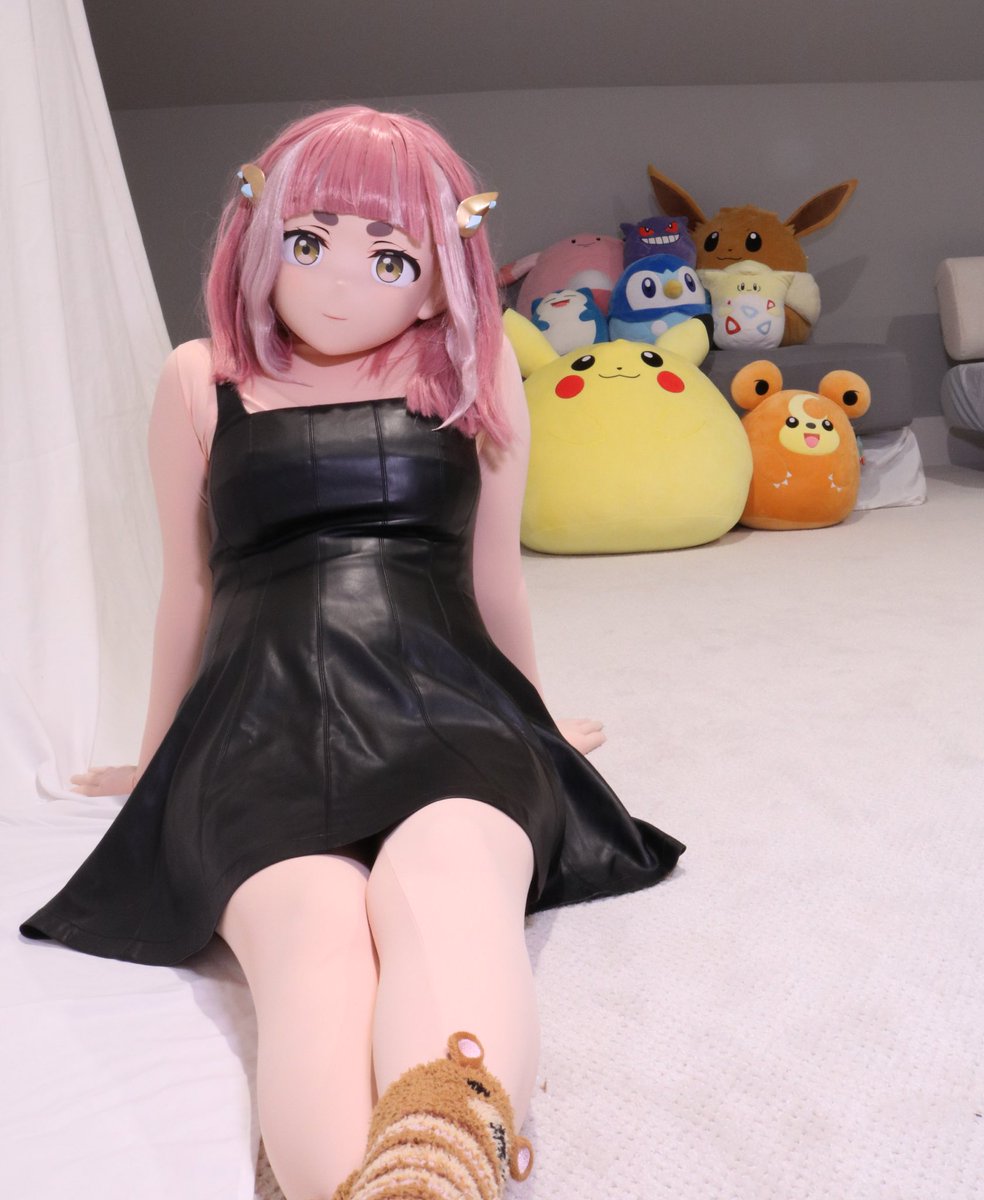 ふわふわの靴下

📸: <a href="/nekurosokkusu/">Zomi 💀</a> 

🎭: <a href="/JuliaRyah/">JuJu 💜</a> 

#Pokemon #kigurumi #着ぐるみ