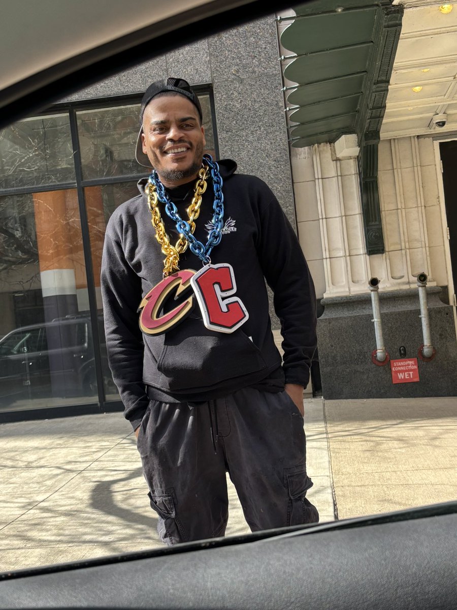 Slick (@offthablocd4l) on Twitter photo 