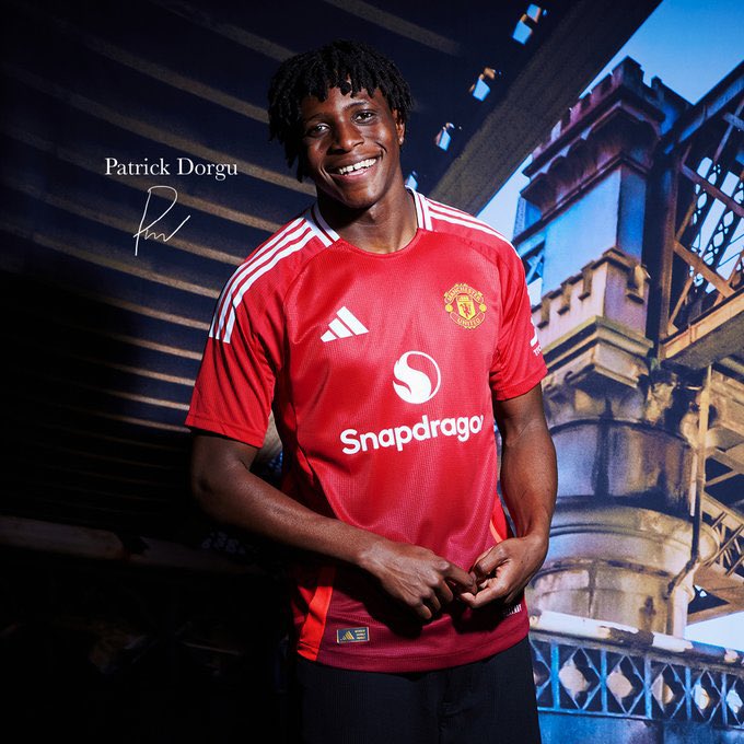 Signing a young player like Dorgu, is a little like marriage vows— you’ve got to be with them on their good and bad days. Because they will have them. 

He wasn’t Amorim’s first choice (more like 3rd/4th) and he has been thrown into a position without a senior player to learn