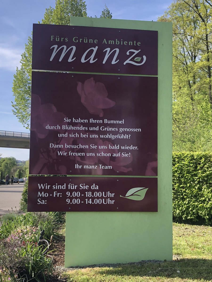 tonight1103's tweet photo. Nach der anstrengenden #Gemeinsamfuerdeutschland Demo von gestern haben wir uns heute nach Feierabend einen kleinen Ausflug nach #Neckartenzlingen zum
Tag der offenen Tür bei der tollen #Gärtnerei #Manz gegönnt. Blümchen ohne Ende,super Qualität u. die Preise sind ok. 🌺🍀🌸🌹🪷 https://t.co/YQiTWzwe6X