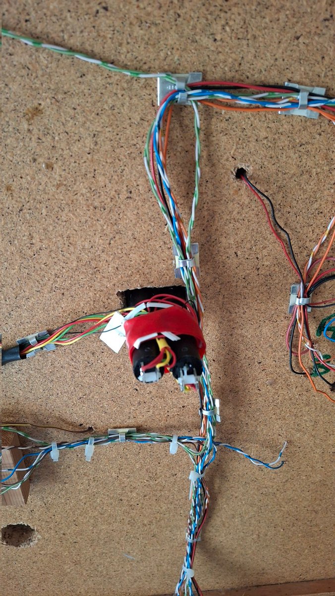 Ballasting on new semaphore complete , waiting 24hrs to dry then will be blending in #TMRGUK