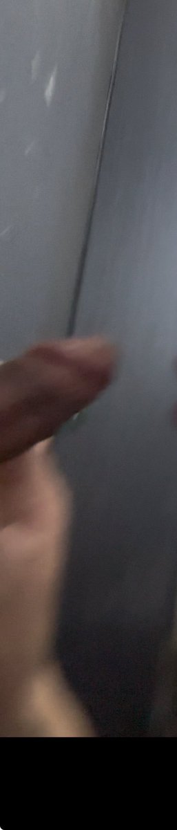 ＃厦滘鸟洞   基圈⭕鸟洞天堂，前天去一个接一个的喂我，有个壮熊本以为拍视频了没点到，吃完一看只有两秒，气死我了！鸡巴超大！